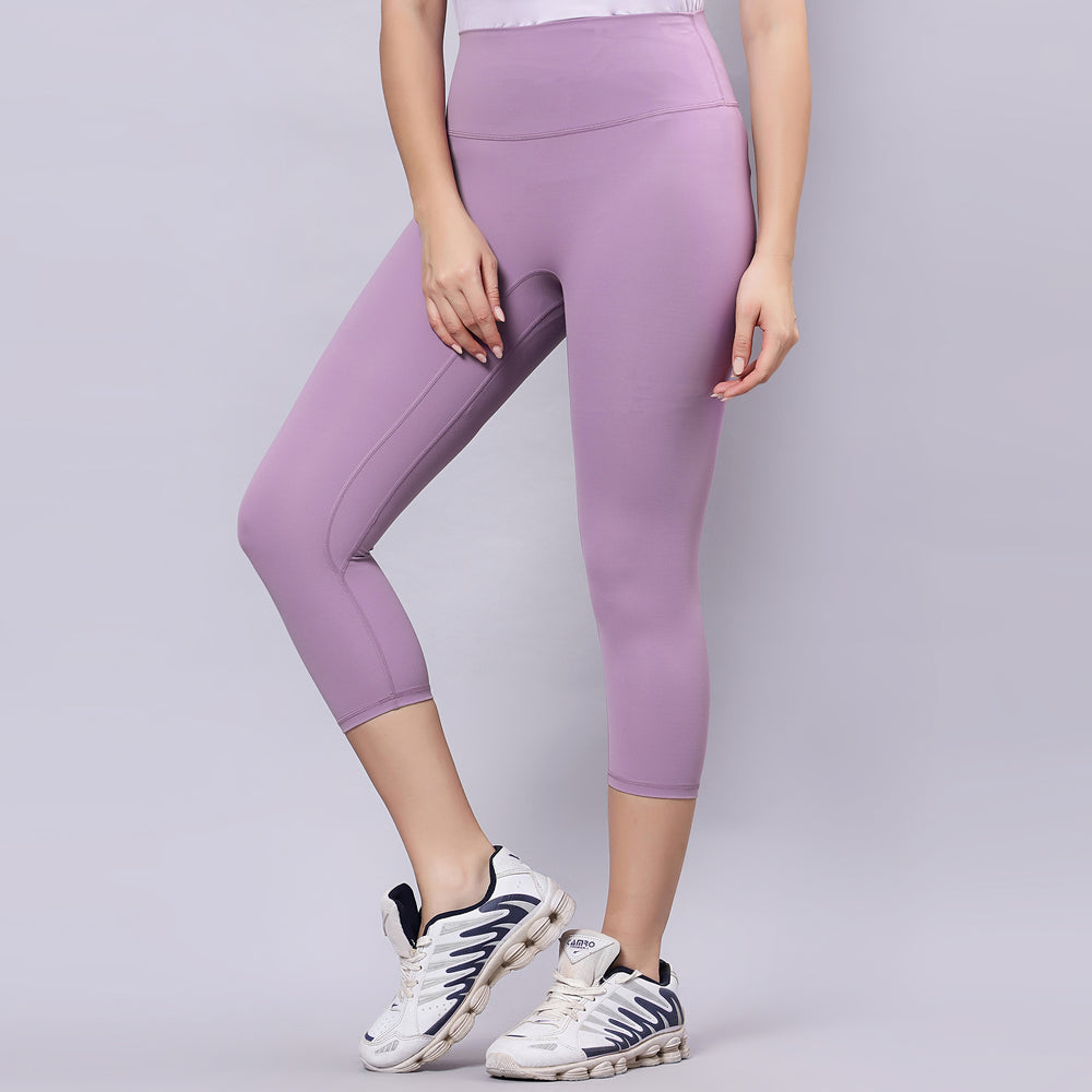 High-Waisted Four Way Highly Stretchable Cropped Leggings.