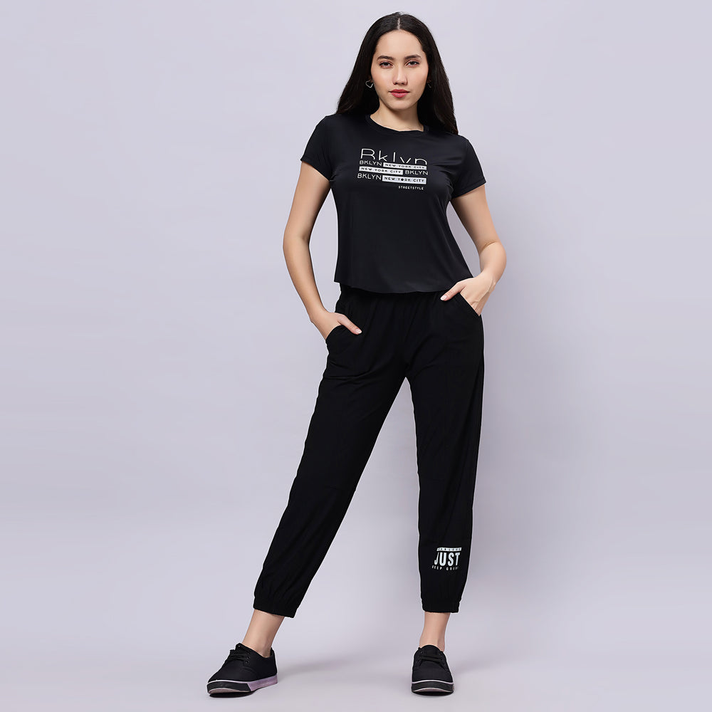 Active Wear Apple Bottom Shape T-Shirt.