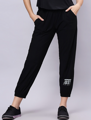 Women's Relaxed Fit Ankle Length Jogger.