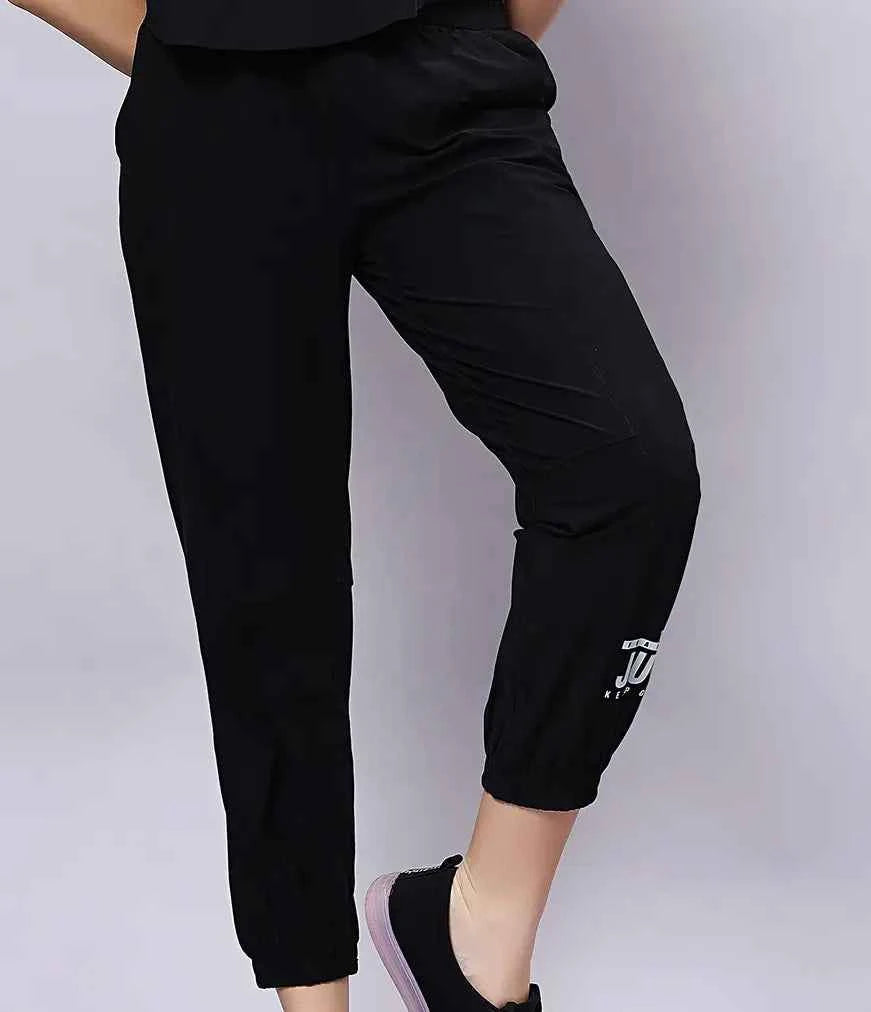 Women’s Relaxed Fit Ankle Length Jogger