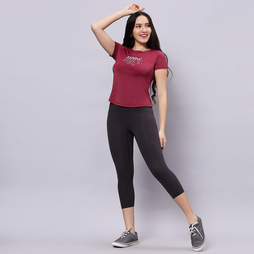 Active Wear Apple Bottom Cut T-Shirt.