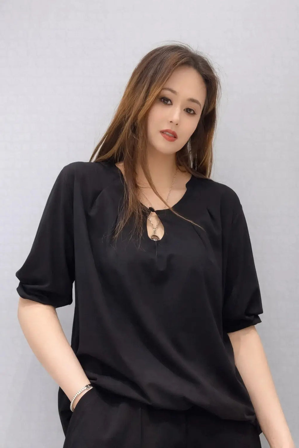 Women’s Keyhole Neck Elegant Top - ASTRON