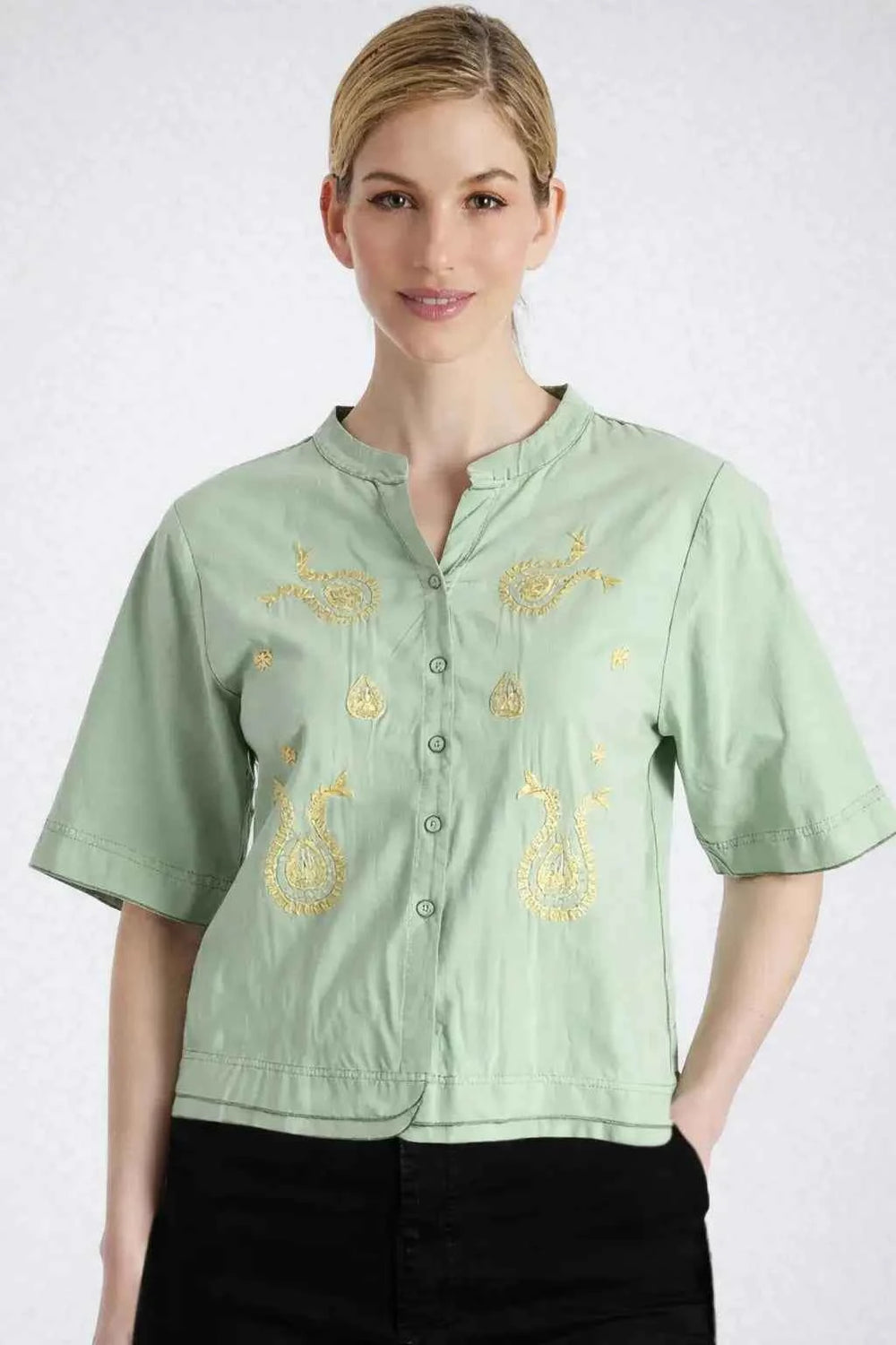 Astron – Shirt with Golden Paisley Embroidery