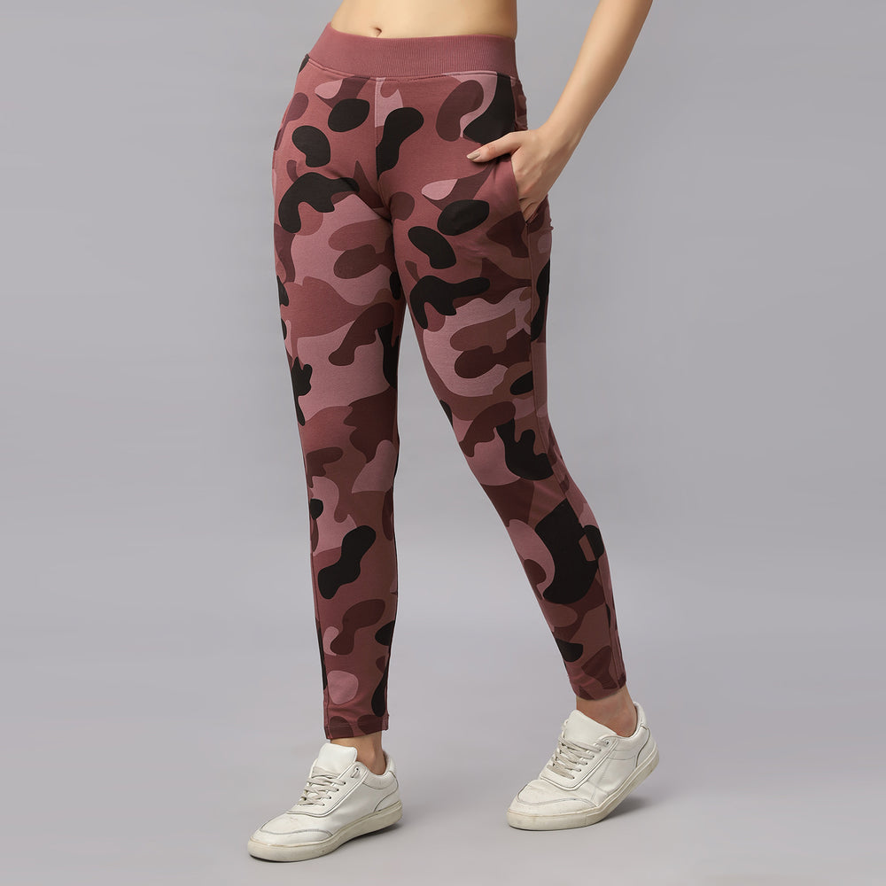 Camouflage Printed Cotton Four Way Stretched Women Track Pant.