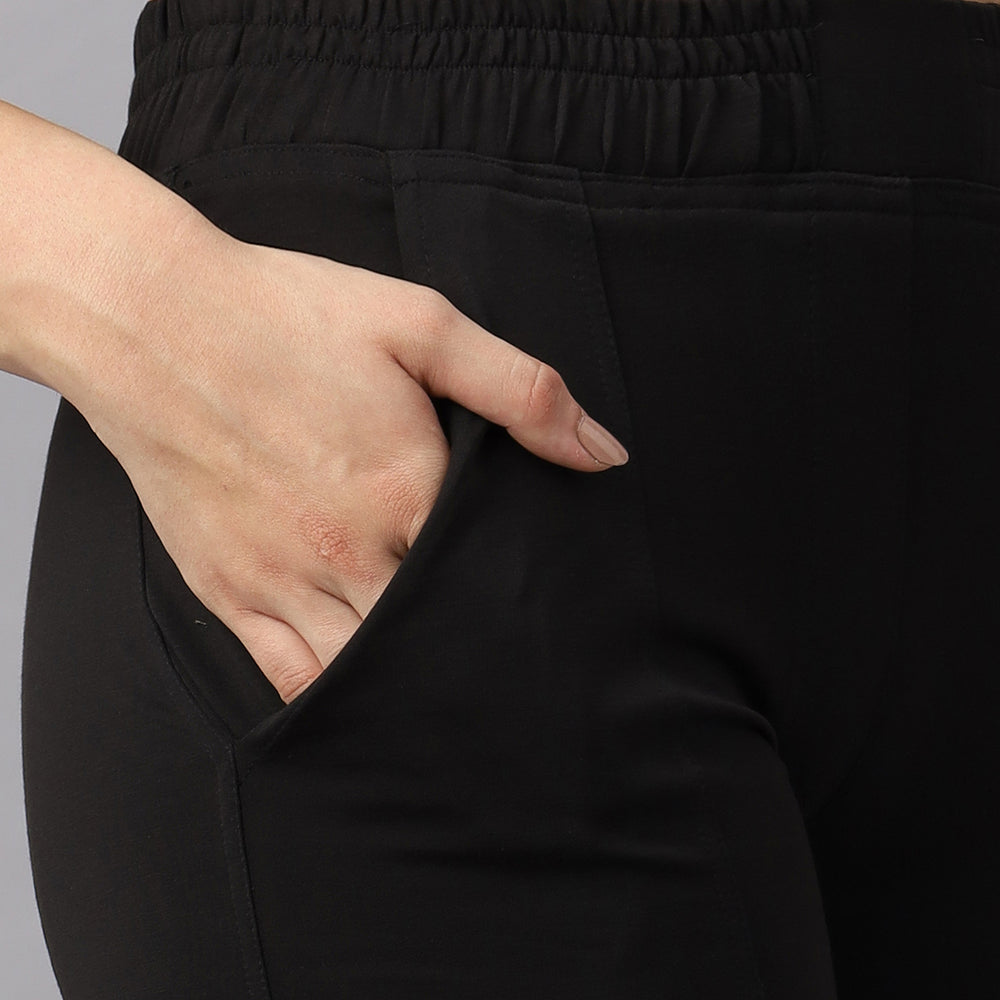 Two Tone Fabrics Women's Four Way Stretchable Track Pant.
