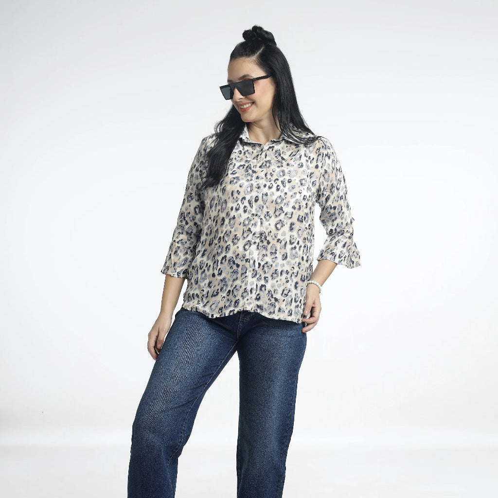 Women’s printed shirt top
