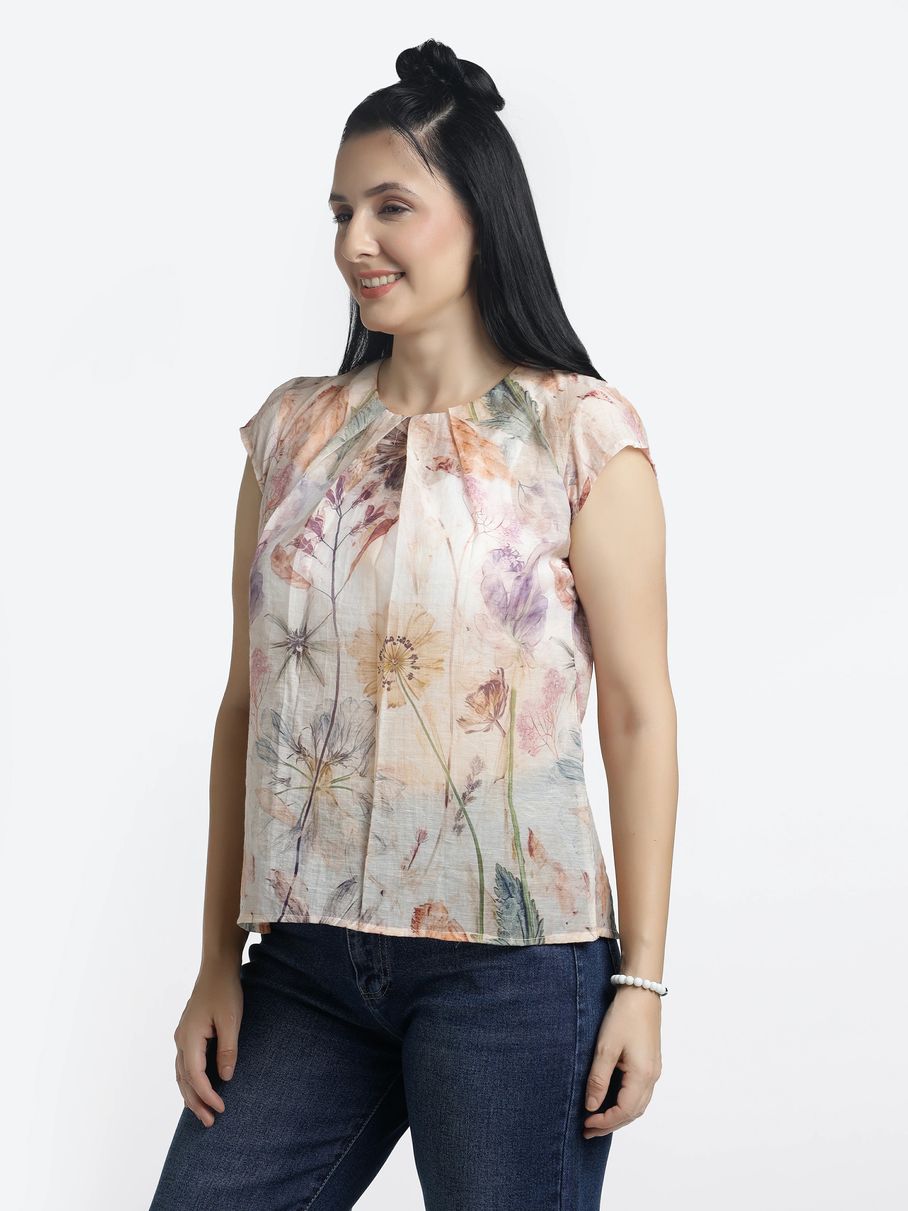 Floral Sleeveless Blouse