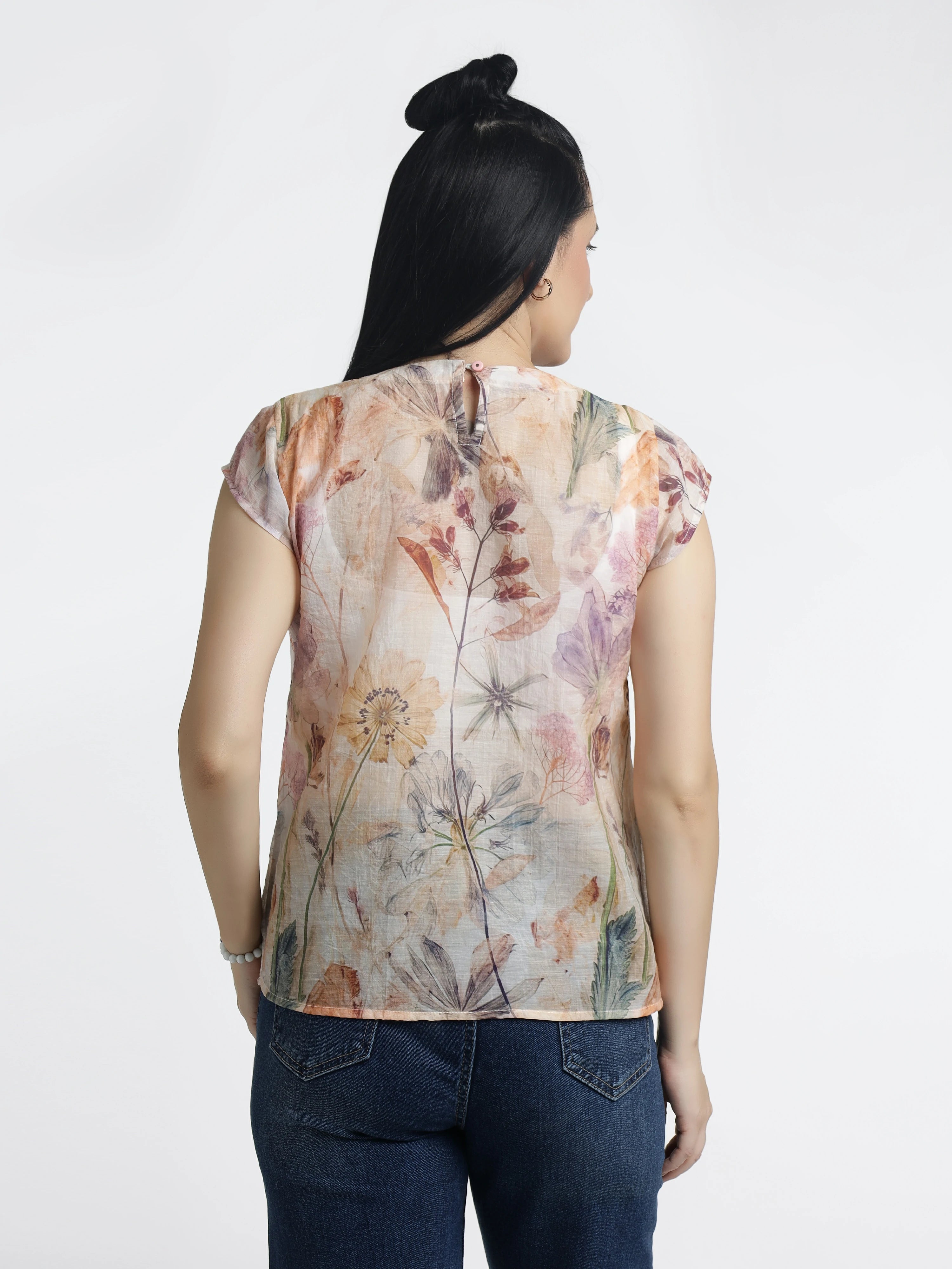 Floral Sleeveless Blouse