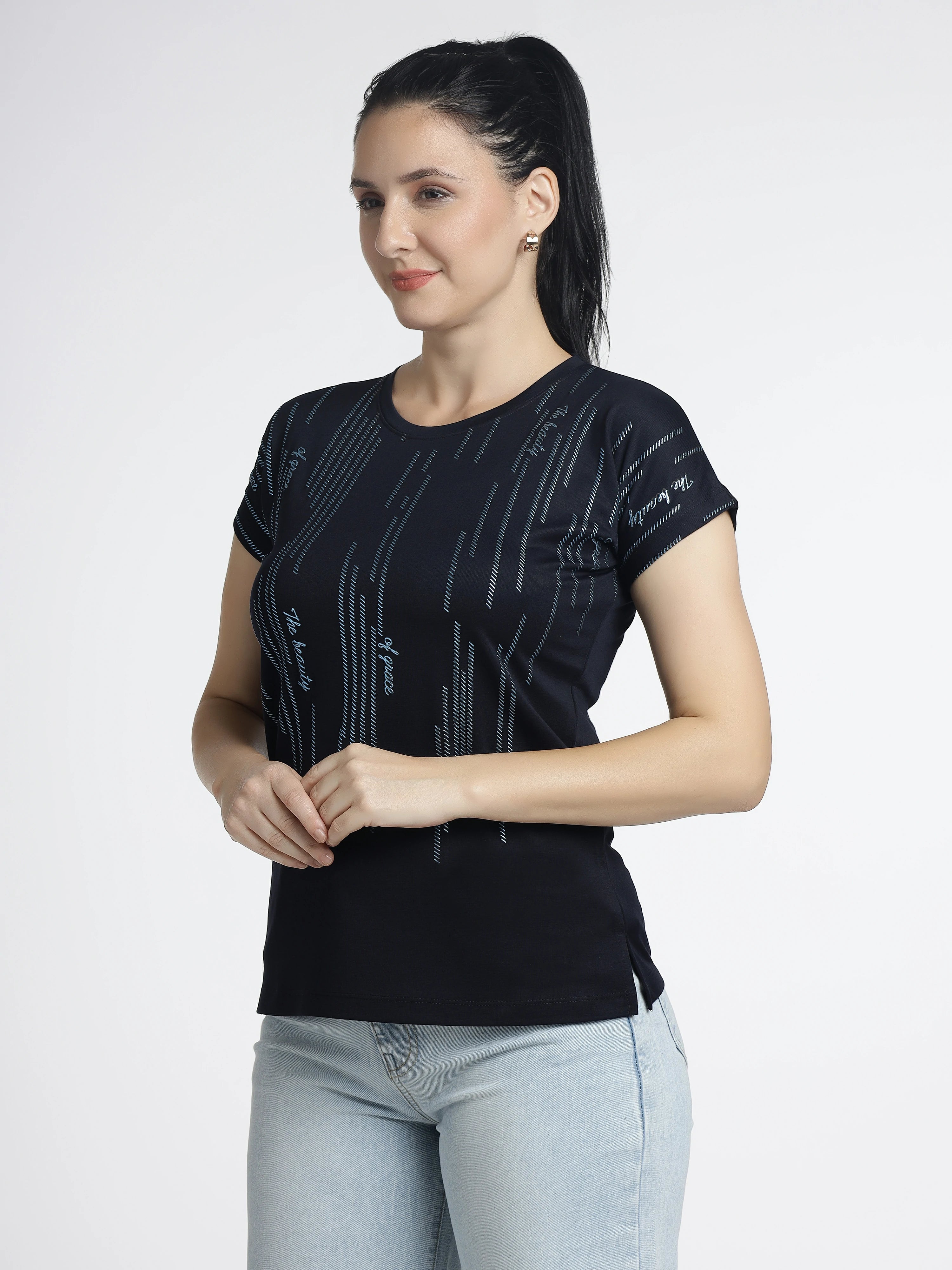 Women’s Abstract Line-Print Round-Neck Tee
