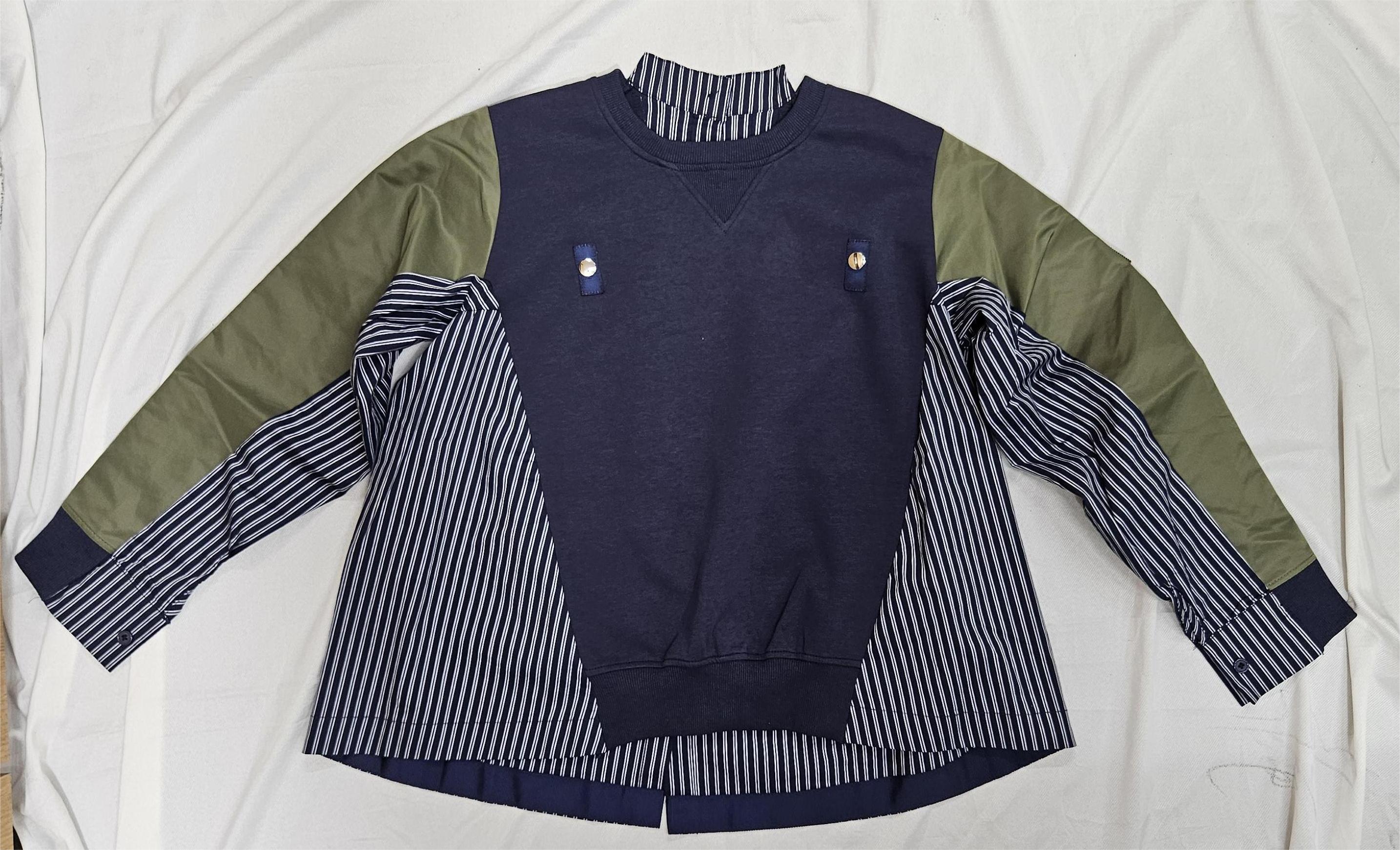 Women’s Color-Block Panel Sweatshirt