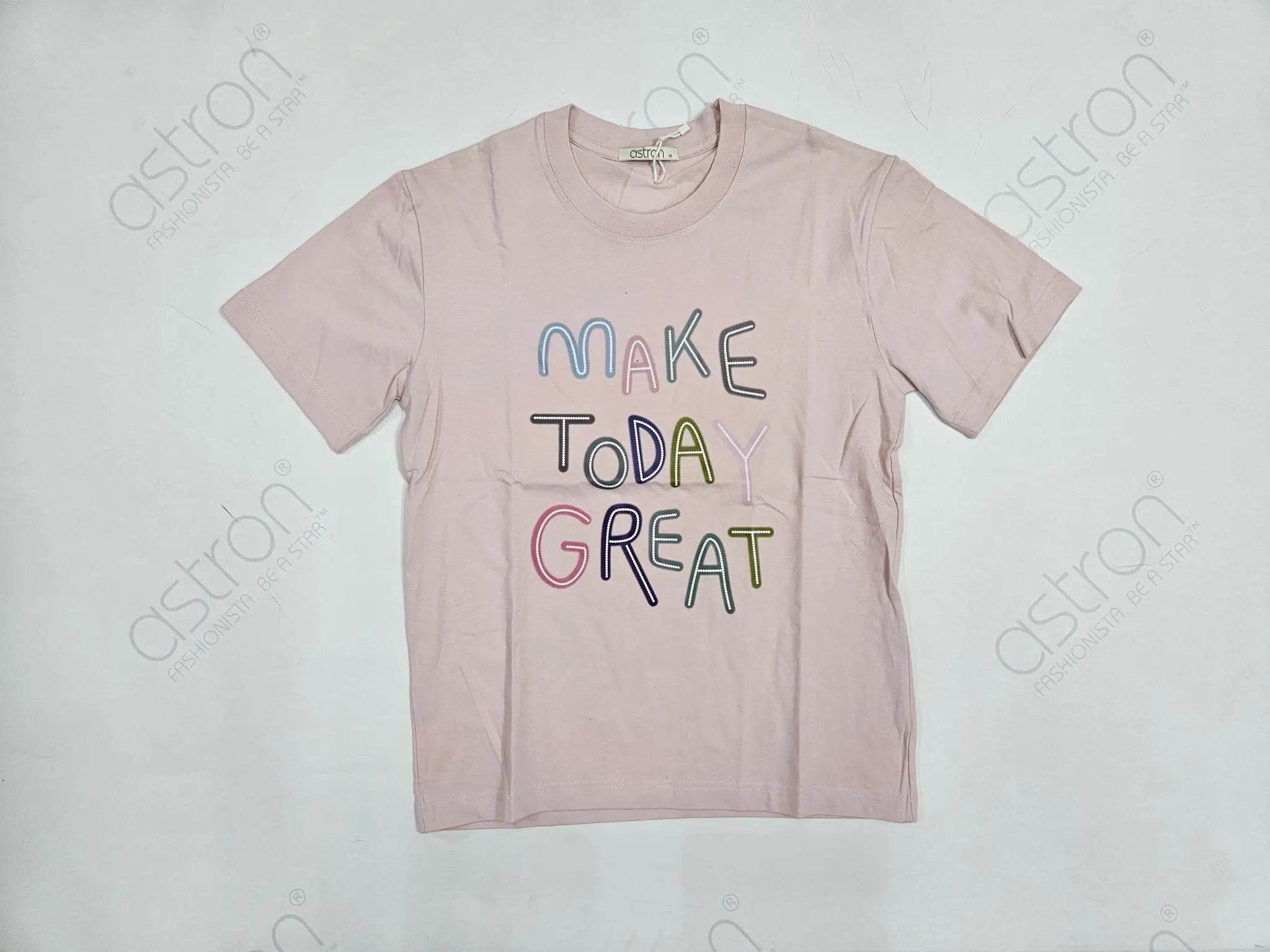 Women's Graphic T-Shirt MAKE TODAY GREAT for Effortless Everyday Style - ASTRON