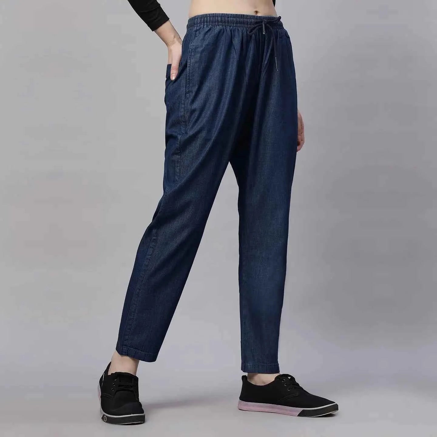 Astron – Lightweight Silky Baggy Fit Mid-Waist Jeans