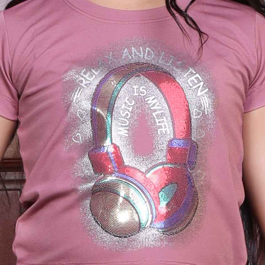 Half Sleeve Round Neck Girls T-shirt