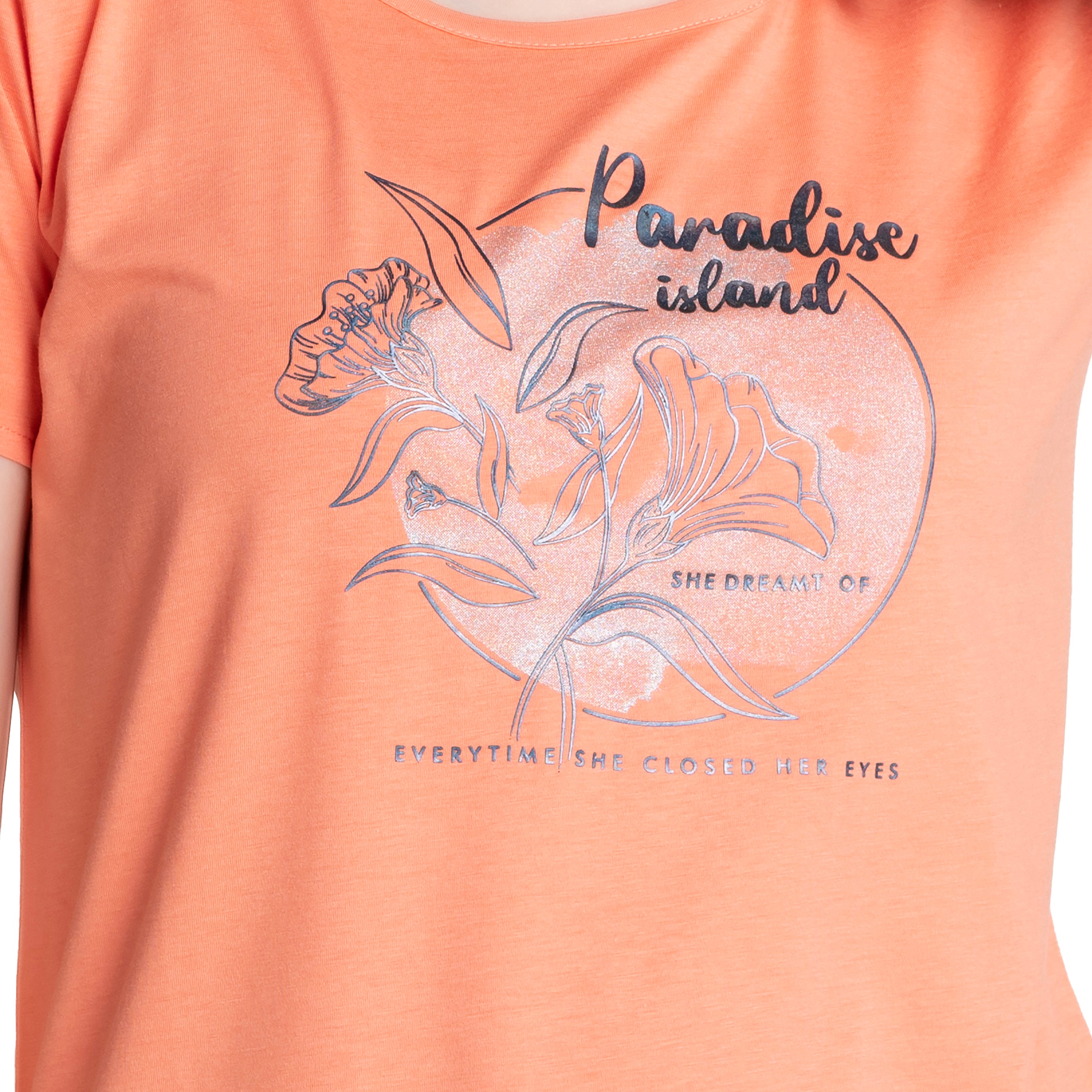 Women's Chest Print Half Sleeve Cotton T-shirt.
