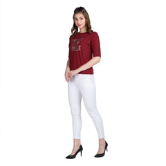 Astron – Boat Neck Printed Maroon Color Cotton T-Shirt for Women