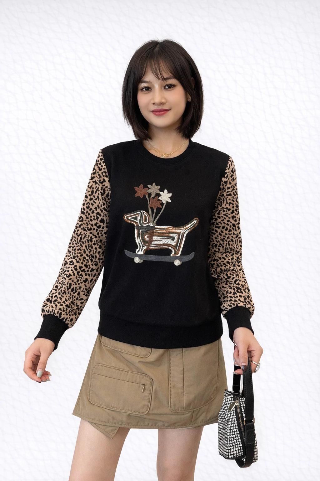Women’s Printed Sleeve Sweatshirt