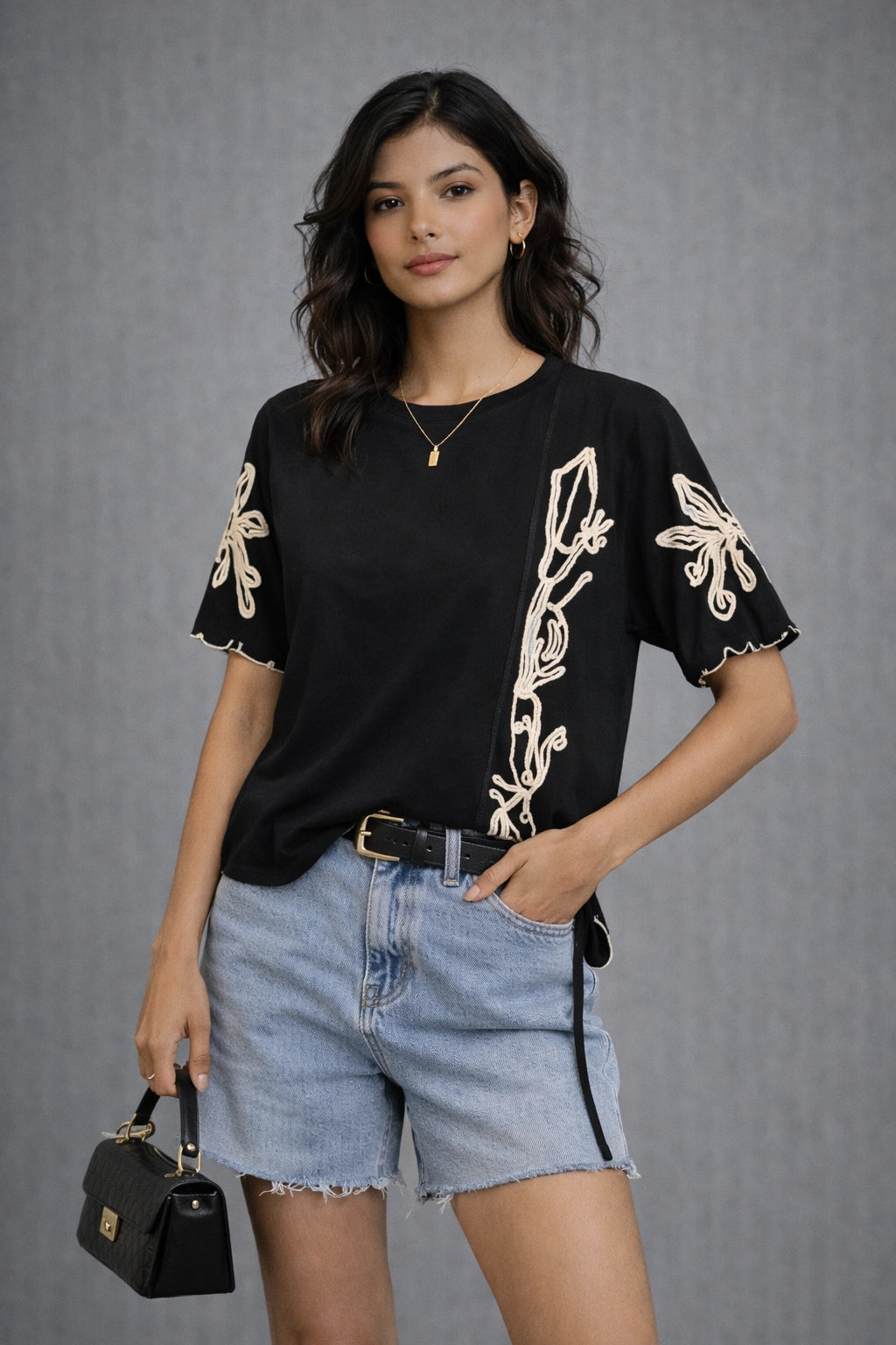 Women’s Embroidered Scallop Hem Top