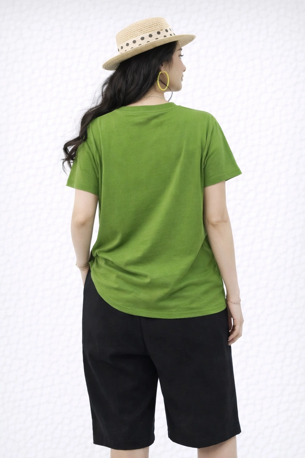 Women’s Oversized Graphic T-Shirt