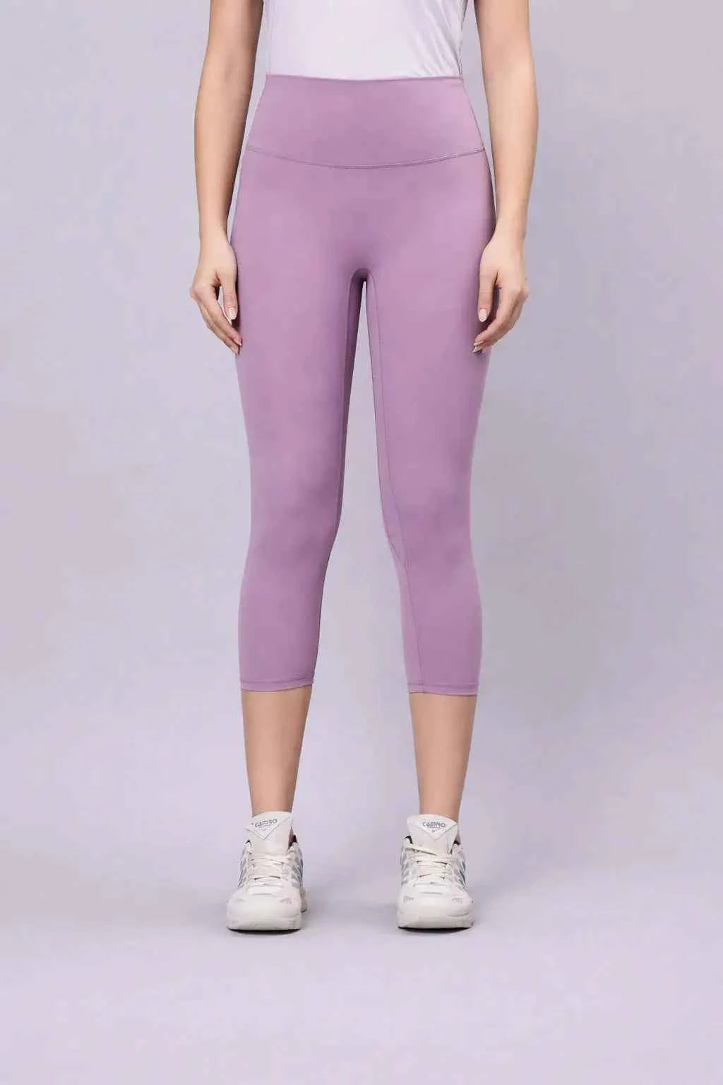 Astron – High-Waisted 4-Way Stretch Cropped Sports/Gym Leggings for Women