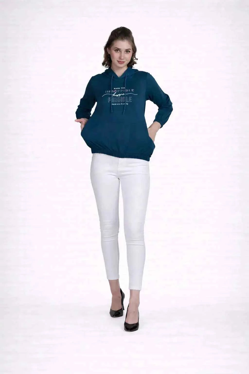 Women's Full Sleeve Pullover Hoodie