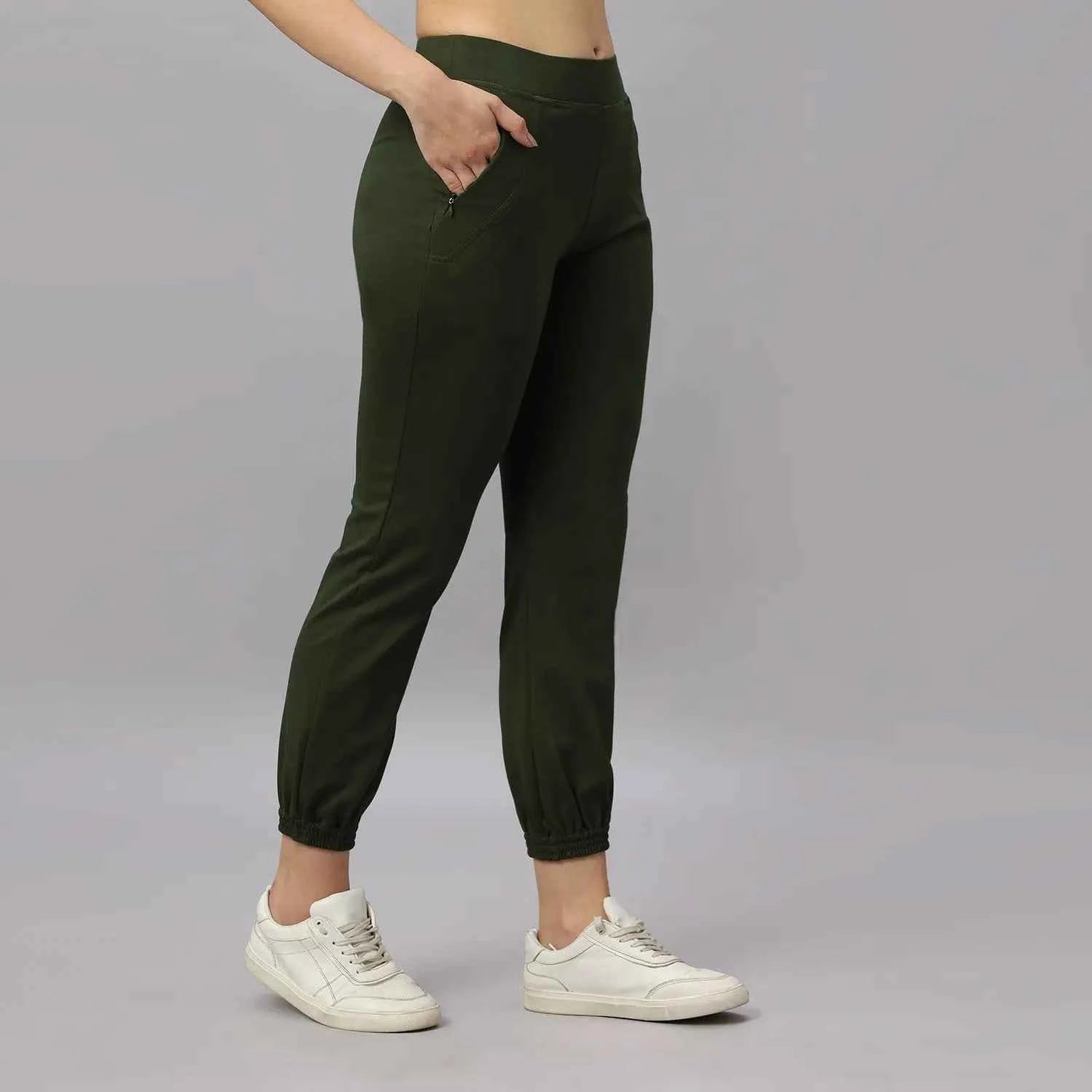 Four Way Stretched Women Jogger