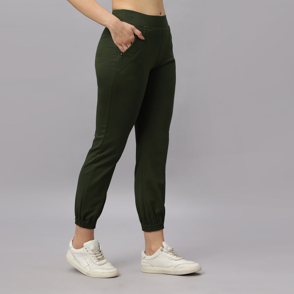 Four Way Stretched Women Jogger.