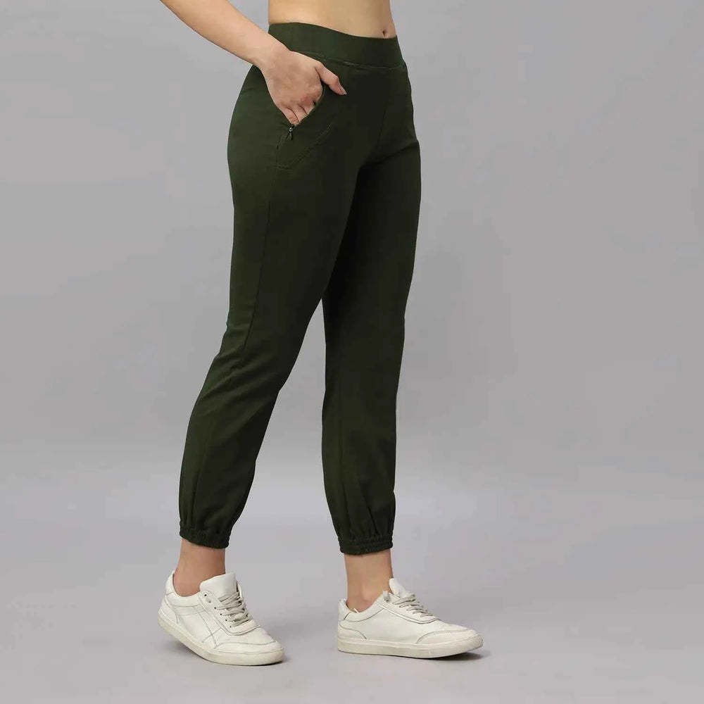 Four Way Stretched Women Jogger