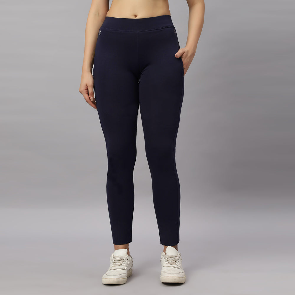 Women's Track Pant.