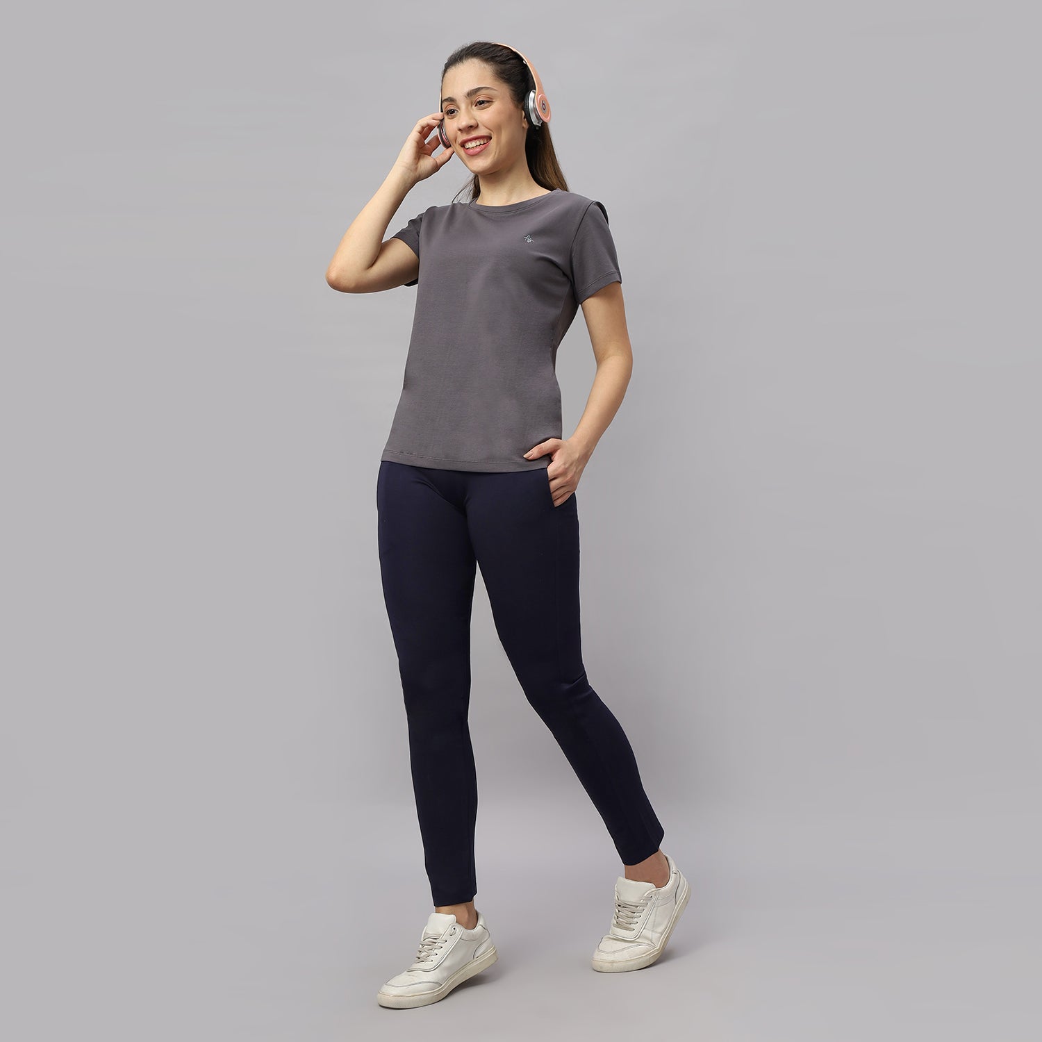 Women's Track Pant.
