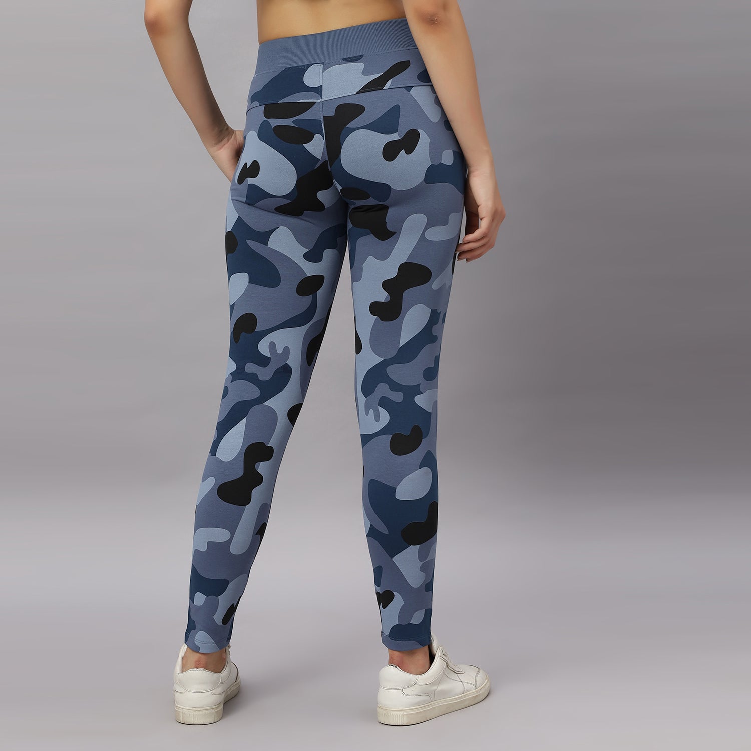 Camouflage Printed Cotton Four Way Stretched Women Track Pant.