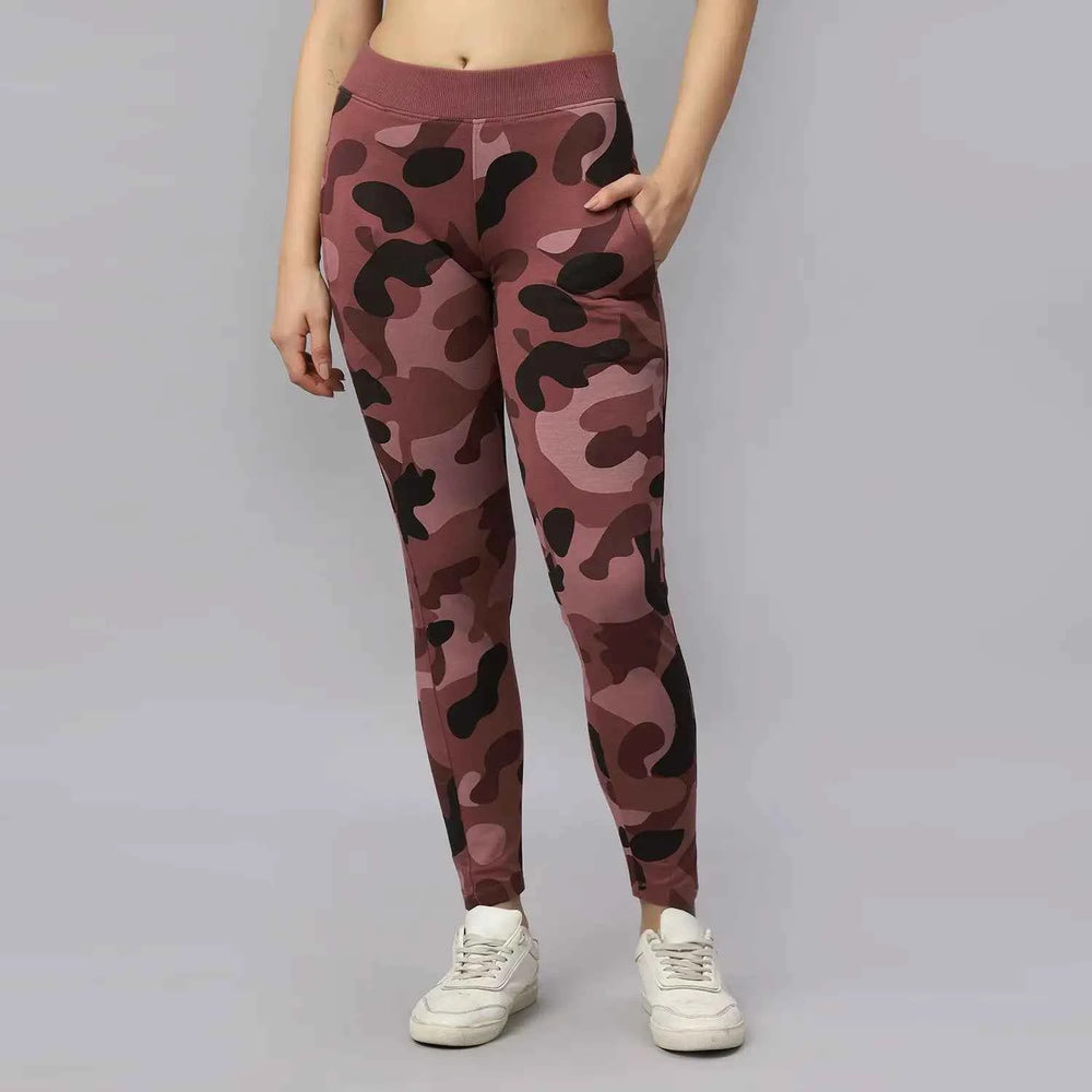 Astron – Women’s Camouflage Printed 4-Way Stretch Track Pant