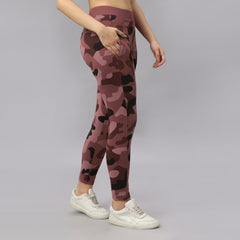 Camouflage Printed Cotton Four Way Stretched Women Track Pant.