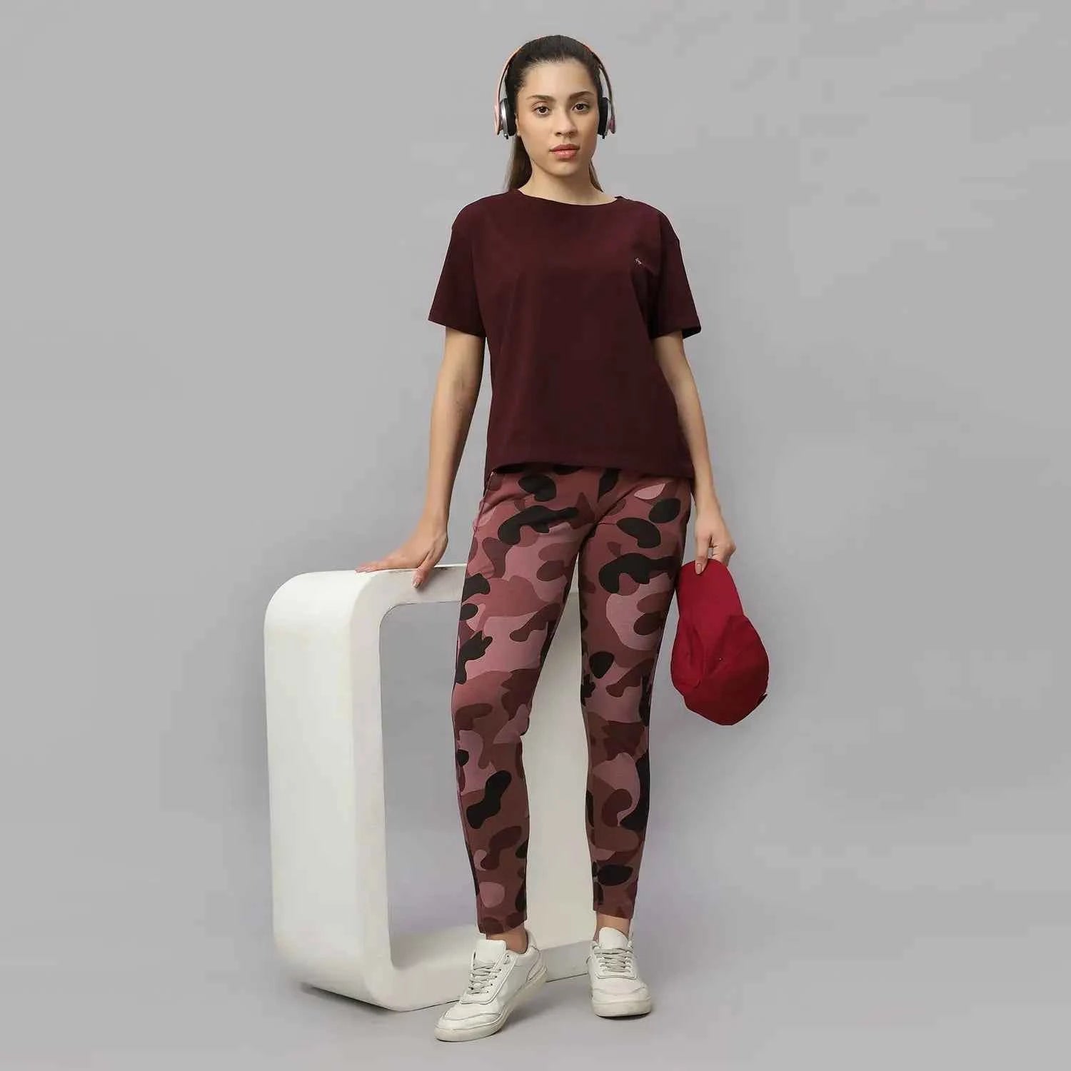 Astron – Women’s Camouflage Printed 4-Way Stretch Track Pant