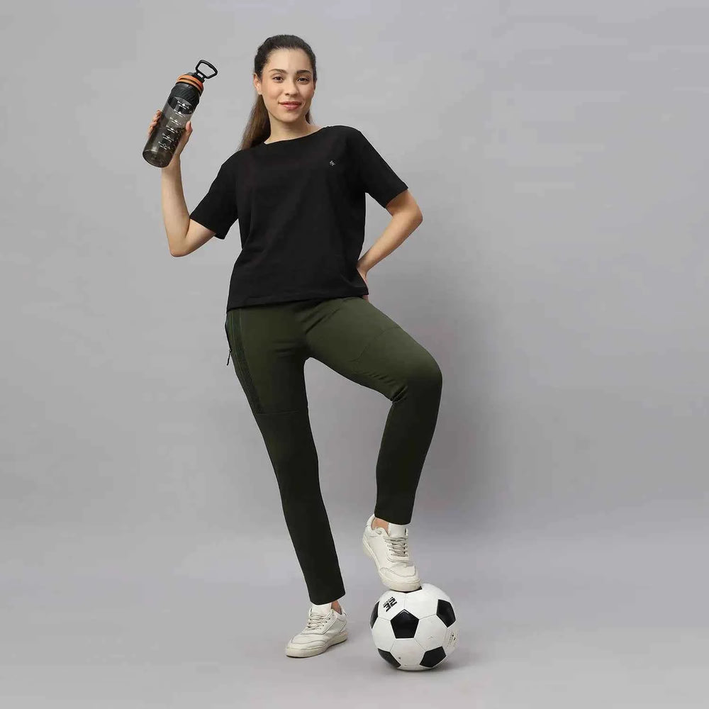 Ankle Length 4 Way Stretchable Women's Track Pant