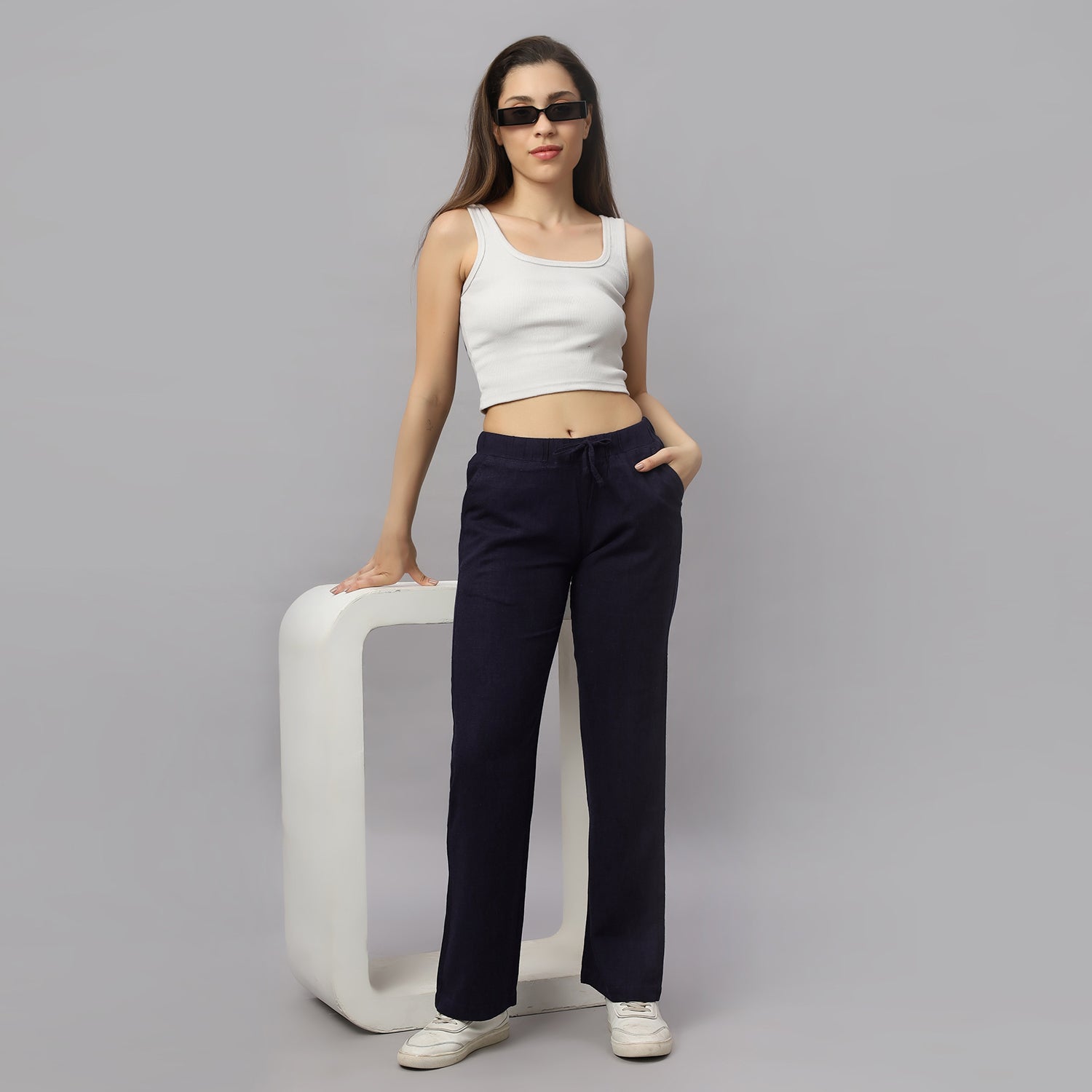 Women's Straight Fit Navy  Blue Colour Viscose Linen Pant.