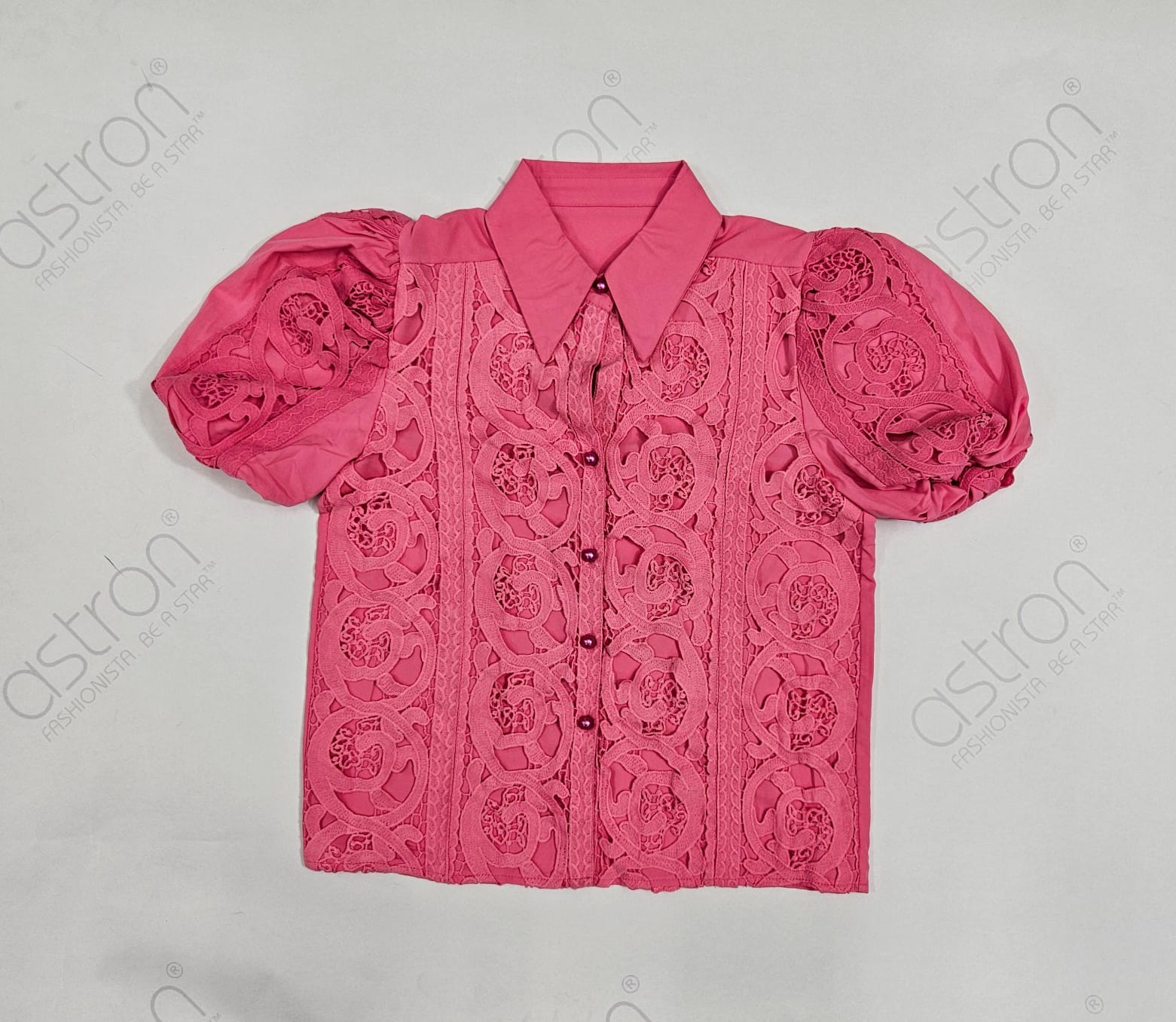 Women’s Pink Lace Short-Sleeve Button-Down Shirt