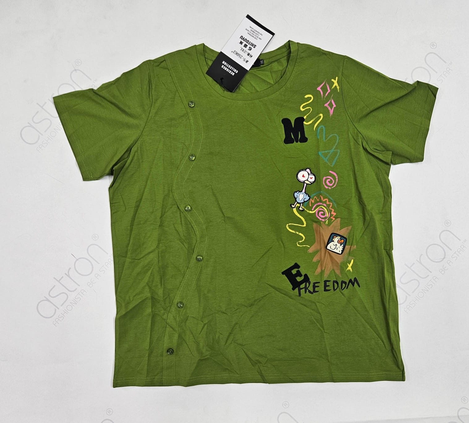 Women’s Oversized Graphic T-Shirt